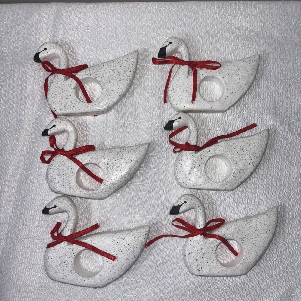 Vintage Hallmark Card XNR4776 Swan Napkin Holders – Wood? Table Decor Lot Of 6